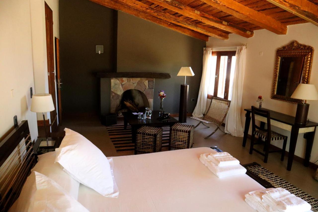 Casa Colorada Hotel Tilcara Buitenkant foto